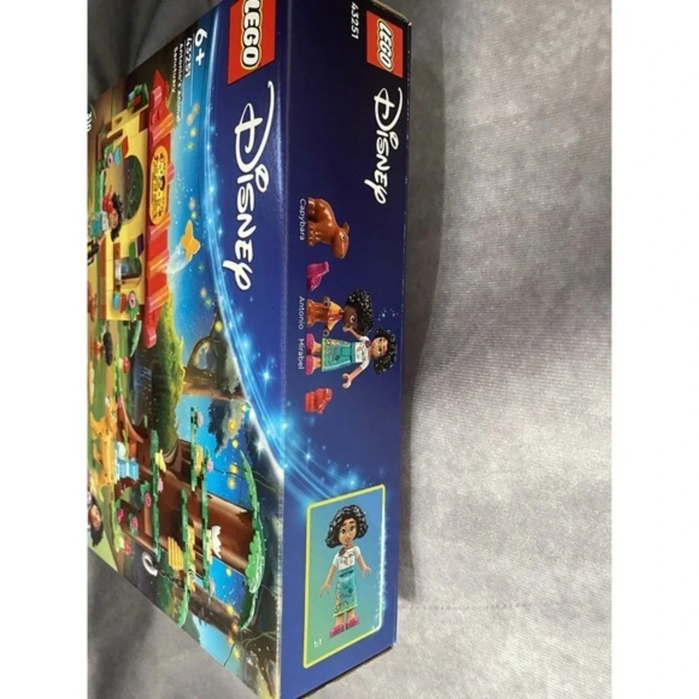 LEGO 43251 Antonio's‎ Animal Sanctuary Disney's Encanto 310pc New in Box - Picture 3 of 3